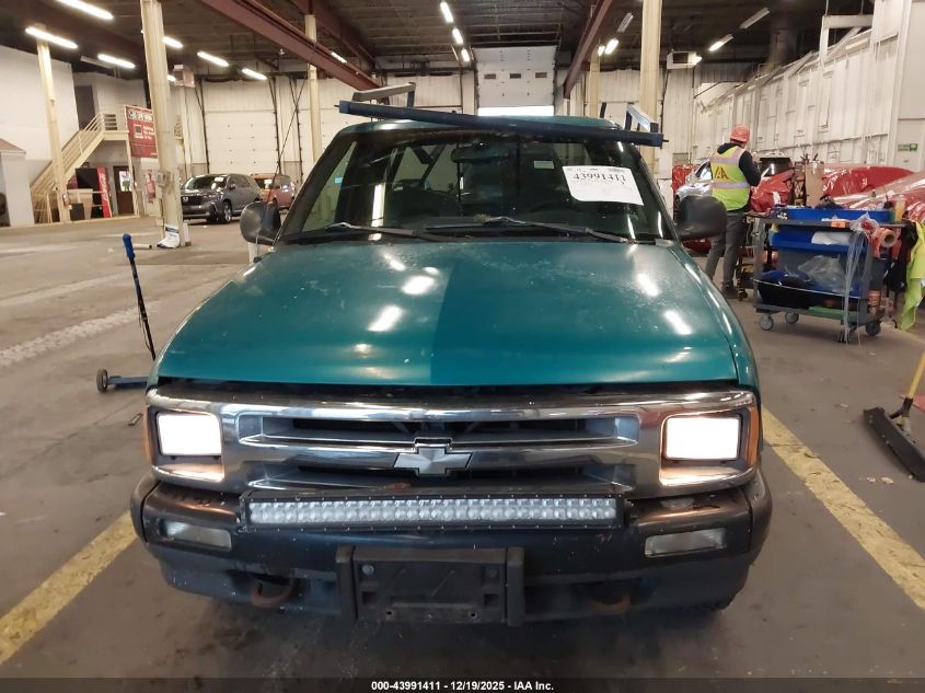 1996 Chevrolet S Truck S10 VIN: 1GCDT19W6T8214101 Lot: 43991411