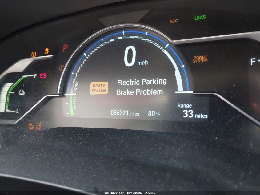 2018 Honda Clarity Plug-In Hybrid Touring VIN: JHMZC5F33JC005558 Lot: 43991447