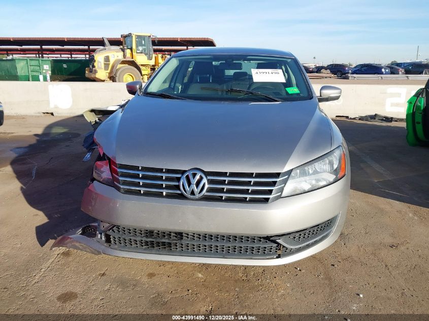 2013 Volkswagen Passat 2.5L Wolfsburg Edition VIN: 1VWAP7A33DC142135 Lot: 43991490
