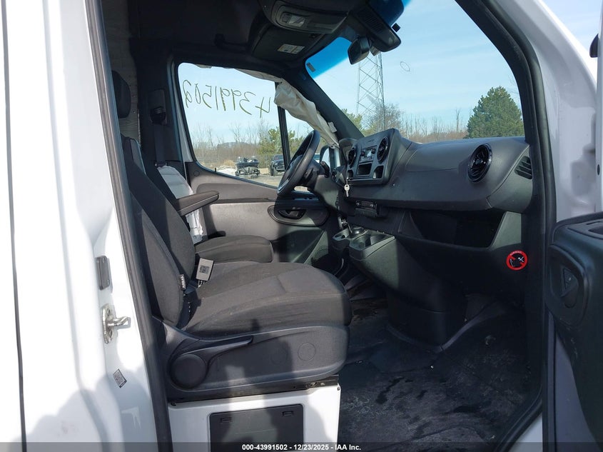 2023 Mercedes-Benz Sprinter 2500 High Roof 4-Cyl Diesel