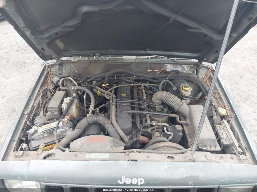 2000 Jeep Cherokee Sport VIN: 1J4FT47SXYL220900 Lot: 43991555