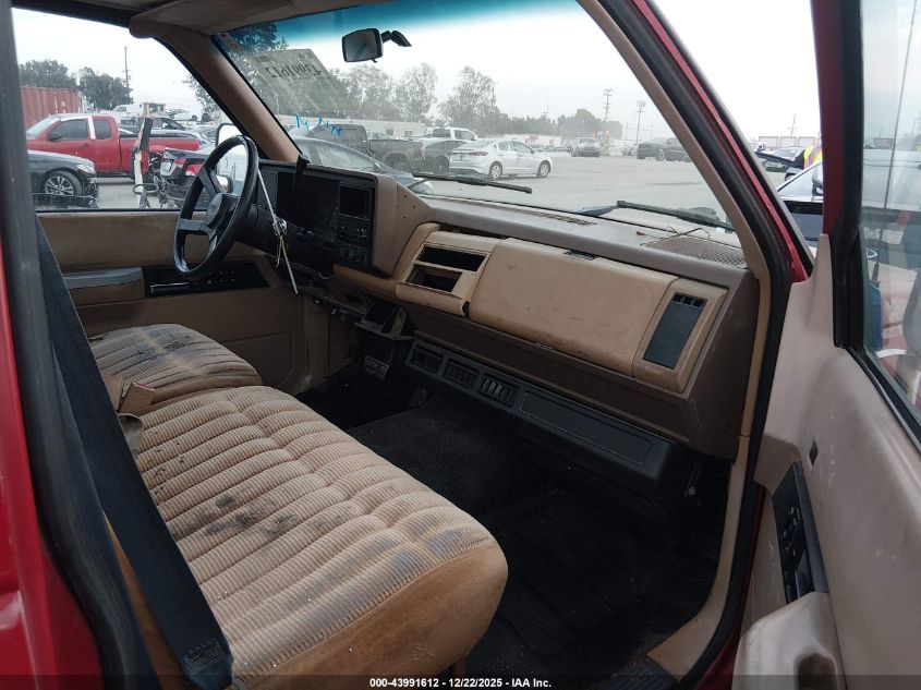 1988 Chevrolet Gmt-400 C3500 VIN: 1GBGC34N0JE158005 Lot: 43991612