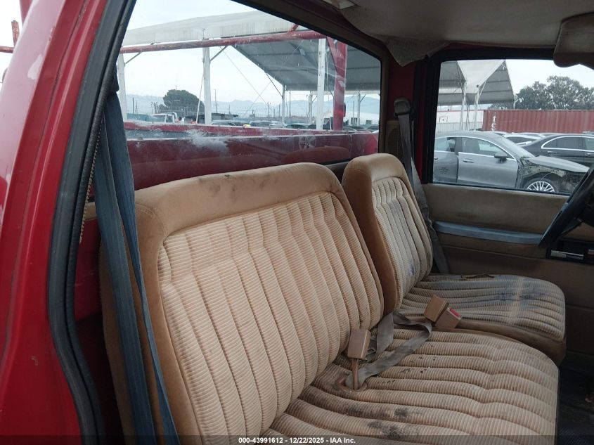 1988 Chevrolet Gmt-400 C3500 VIN: 1GBGC34N0JE158005 Lot: 43991612