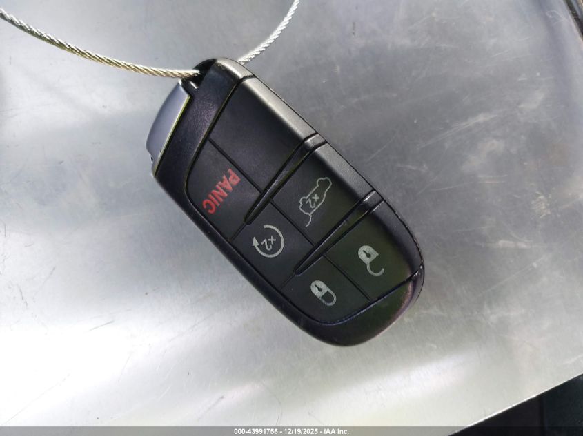 2019 Jeep Grand Cherokee Limited 4X2 VIN: 1C4RJEBG4KC584321 Lot: 43991756