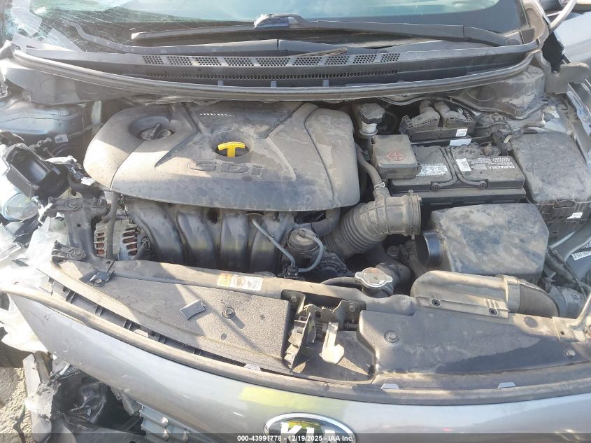 2016 Kia Forte Ex VIN: KNAFX5A81G5628912 Lot: 43991778