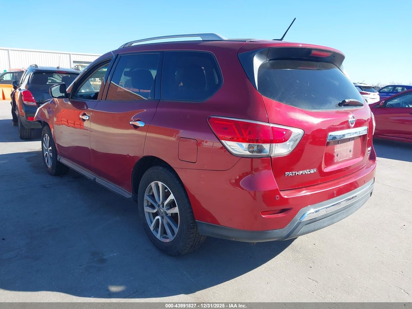 2015 Nissan Pathfinder Platinum/S/Sl/Sv