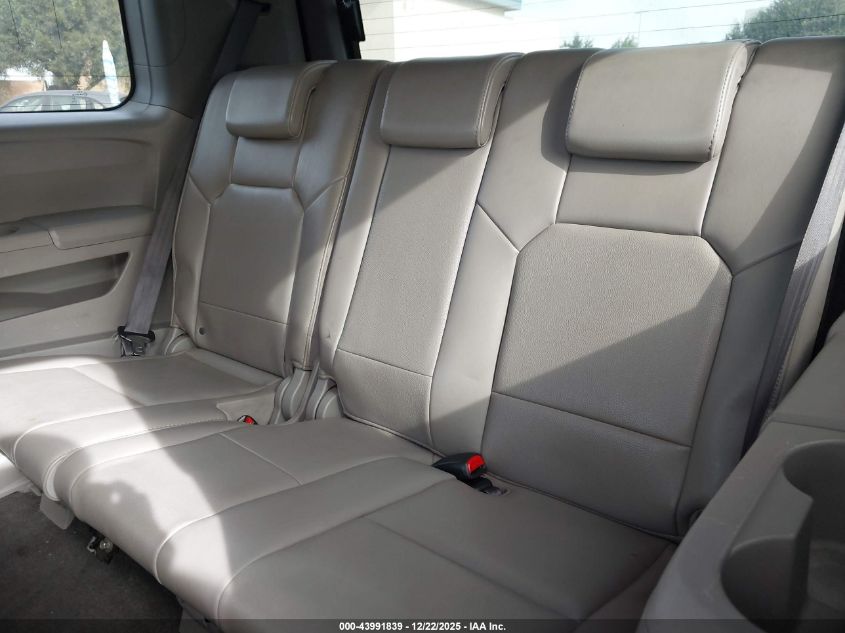 2011 Honda Pilot Ex-L VIN: 5FNYF3H50BB017422 Lot: 43991839