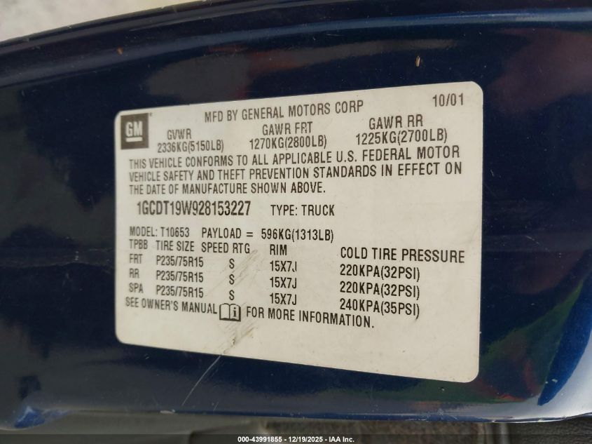 2002 Chevrolet S-10 Ls VIN: 1GCDT19W928153227 Lot: 43991855