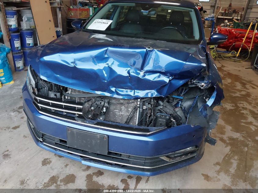 2017 Volkswagen Passat 1.8T Sel Premium VIN: 1VWCT7A33HC073036 Lot: 43991868