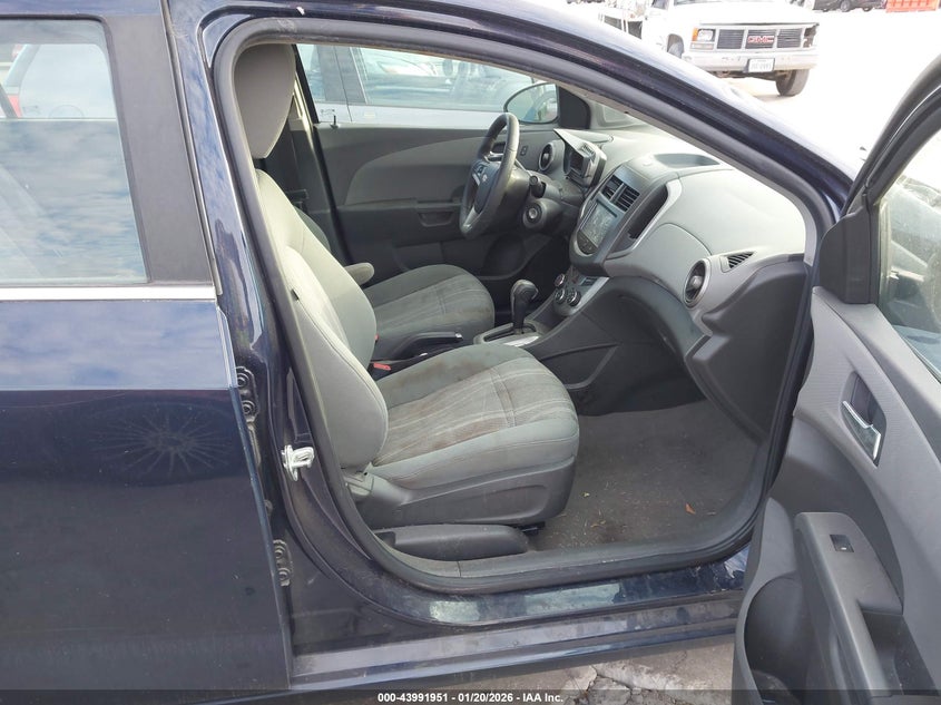 2016 Chevrolet Sonic Lt Auto