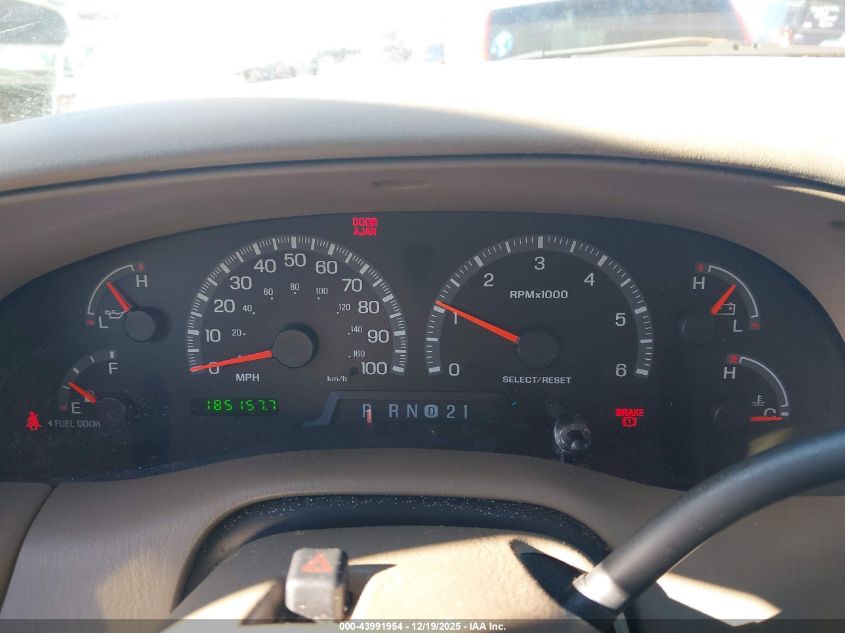 2001 Ford F-150 King Ranch Edition/Lariat/Xlt VIN: 1FTRW08L01KF38773 Lot: 43991954