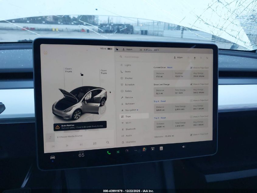 2022 Tesla Model Y Long Range Dual Motor All-Wheel Drive VIN: 7SAYGDEE5NF552504 Lot: 43991979