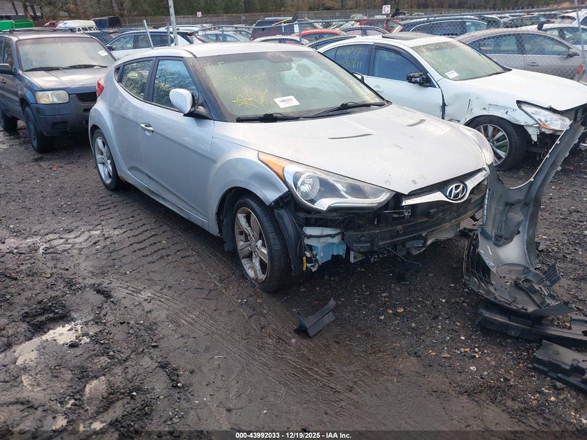 KMHTC6AD2FU245162 2015 Hyundai Veloster auction photo 1