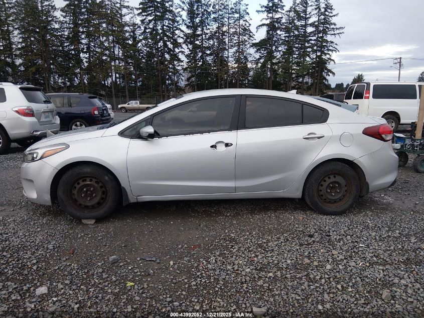 2017 Kia Forte Lx VIN: 3KPFK4A76HE133288 Lot: 43992052