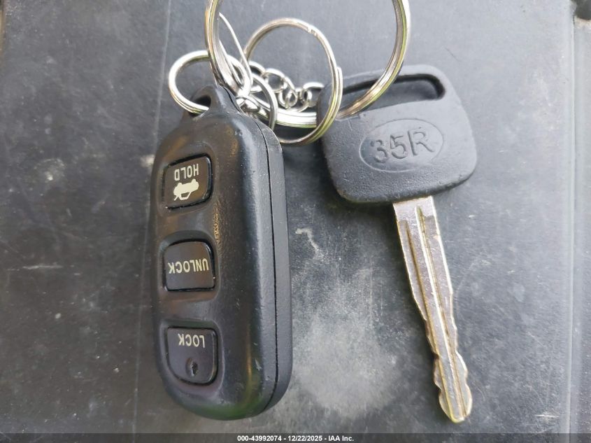 2004 Toyota Camry Le VIN: 4T1BE32K84U837762 Lot: 43992074