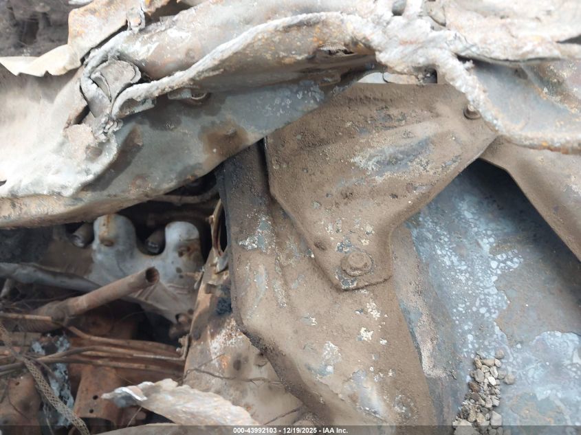 2005 Chevrolet Silverado 1500 Ls VIN: 2GCEC13T751393192 Lot: 43992103