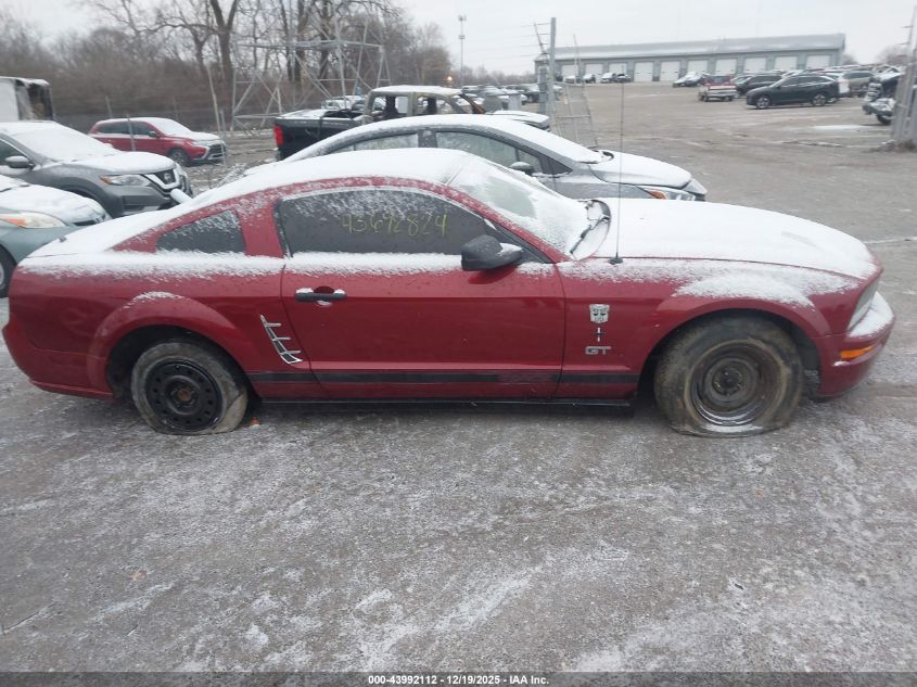 2007 Ford Mustang Gt Deluxe/Gt Premium VIN: 1ZVFT82H775292081 Lot: 43992112