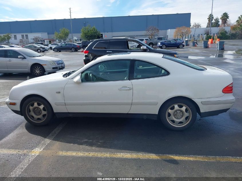 1999 Mercedes-Benz Clk 320 VIN: WDBLJ65G4XF046410 Lot: 43992129