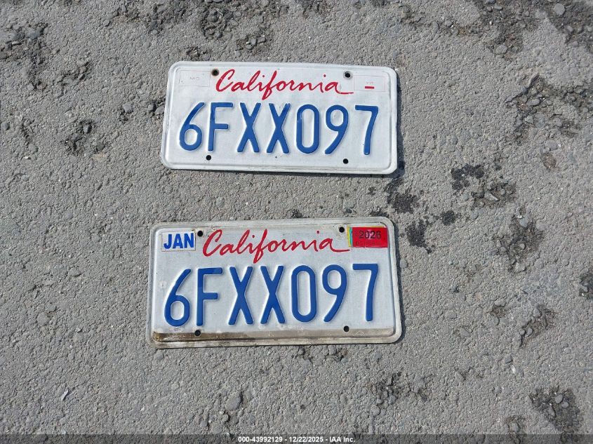 1999 Mercedes-Benz Clk 320 VIN: WDBLJ65G4XF046410 Lot: 43992129