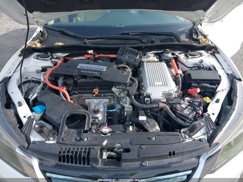 2015 Honda Accord Hybrid Ex-L VIN: 1HGCR6F5XFA004506 Lot: 43992147