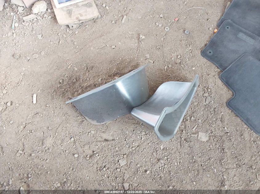 2017 Jeep Grand Cherokee Laredo 4X4 VIN: 1C4RJFAG9HC913823 Lot: 43992157