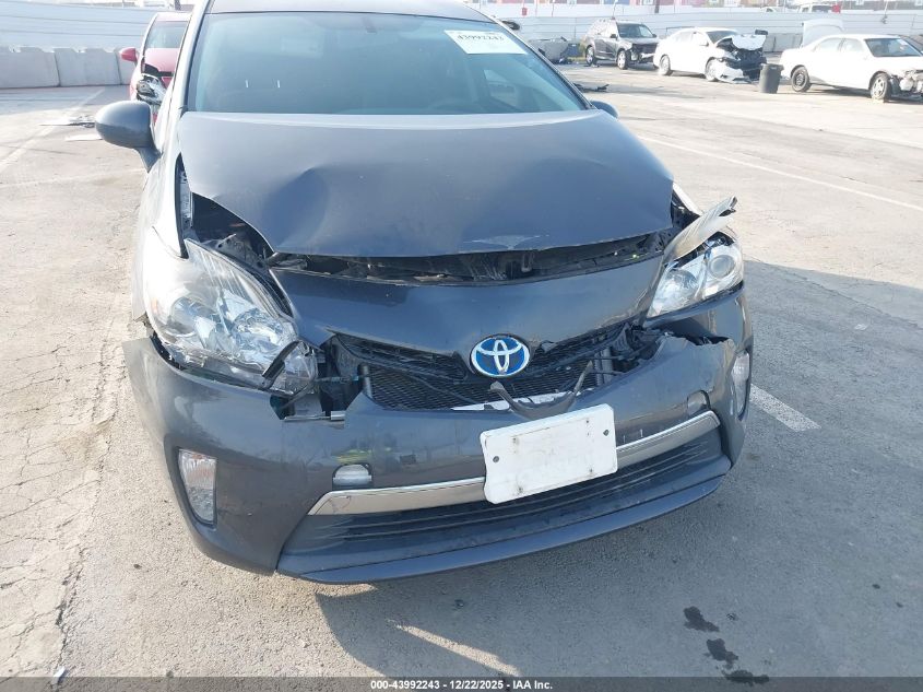 2015 Toyota Prius Plug-In VIN: JTDKN3DP8F3075085 Lot: 43992243