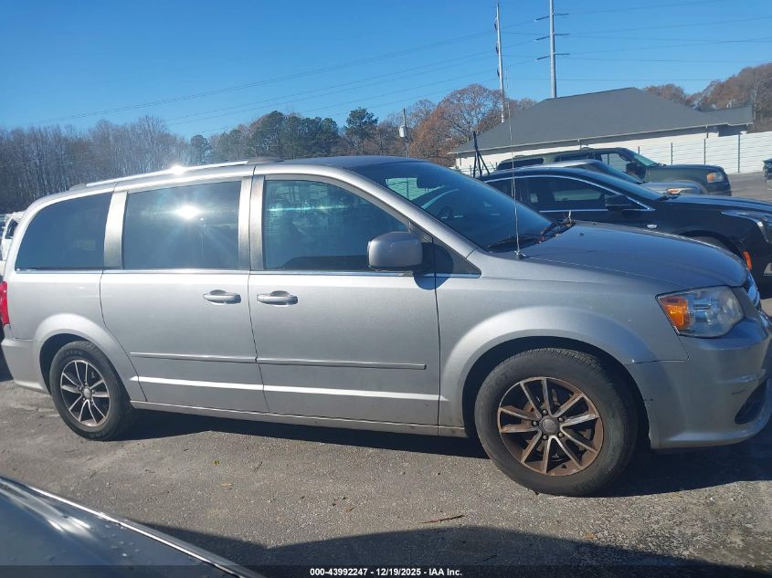 2017 Dodge Grand Caravan Sxt VIN: 2C4RDGCGXHR616884 Lot: 43992247