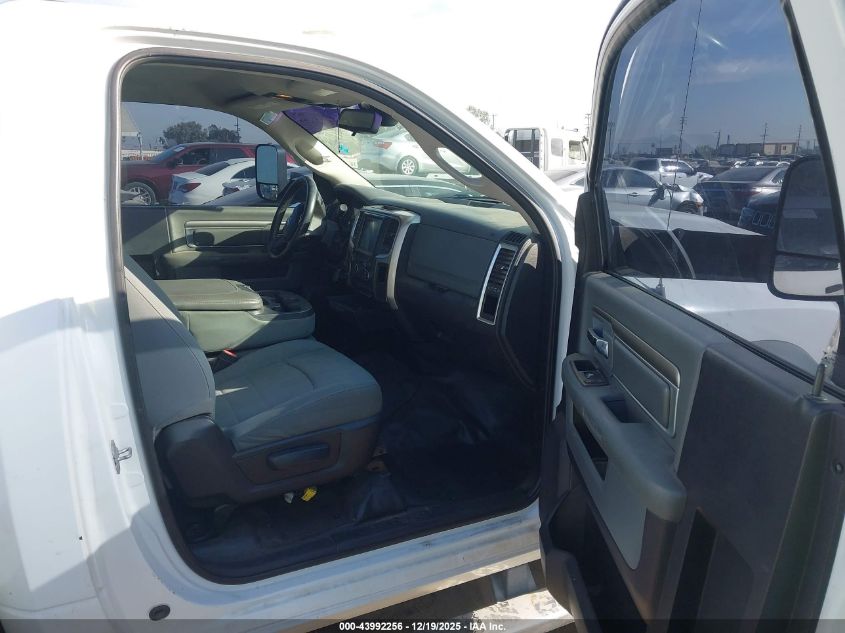 2013 Ram 5500 Chassis Tradesman/Slt VIN: 3C7WRMBL9DG528588 Lot: 43992256