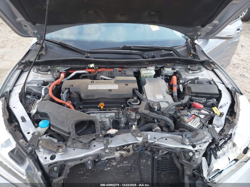 2017 Honda Accord Hybrid Touring VIN: JHMCR6F74HC016544 Lot: 43992279