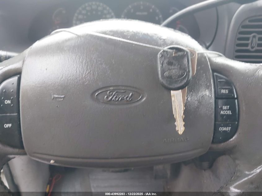 2001 Ford F-150 Harley-Davidson Edition/King Ranch Edition/Lariat/Xlt VIN: 1FTRW07W91KD61300 Lot: 43992283