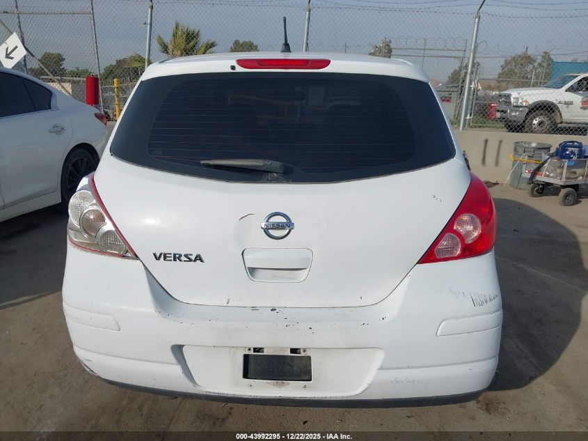 2009 Nissan Versa 1.8S VIN: 3N1BC13E99L450410 Lot: 43992295