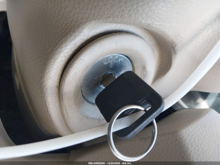 2009 Nissan Versa 1.8S VIN: 3N1BC13E99L450410 Lot: 43992295