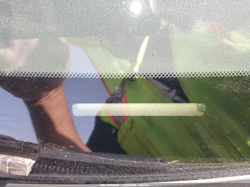 2009 Nissan Versa 1.8S VIN: 3N1BC13E99L450410 Lot: 43992295