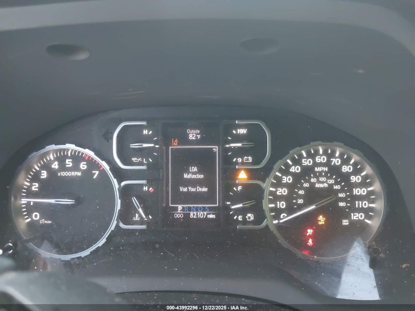 2018 Toyota Tundra Sr5 5.7L V8 VIN: 5TFEY5F19JX243066 Lot: 43992296