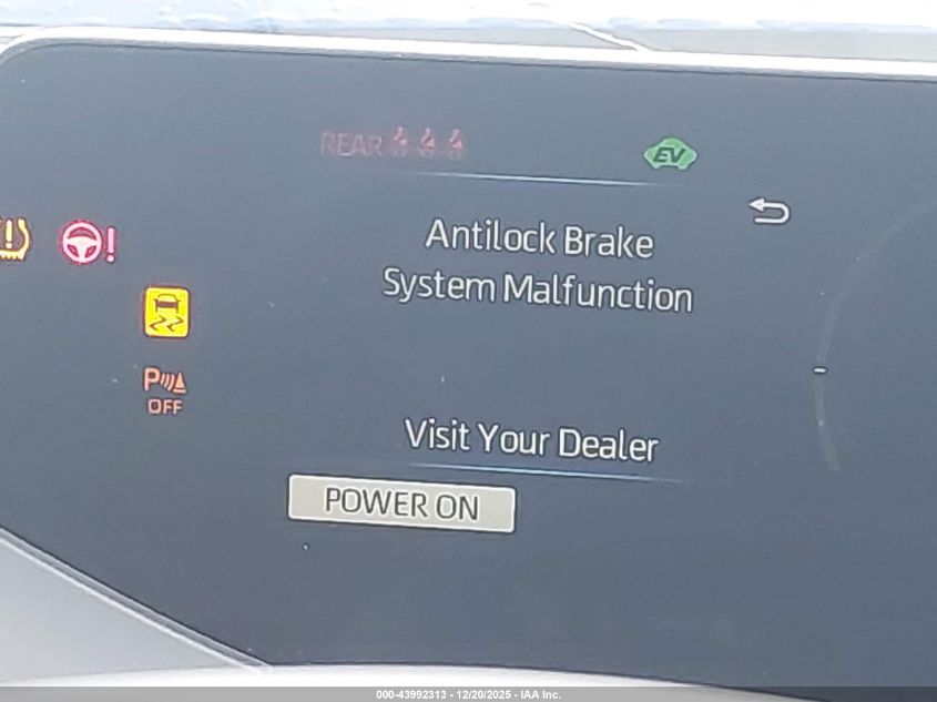 2025 Toyota Prius Le VIN: JTDACAAU7S3056294 Lot: 43992313