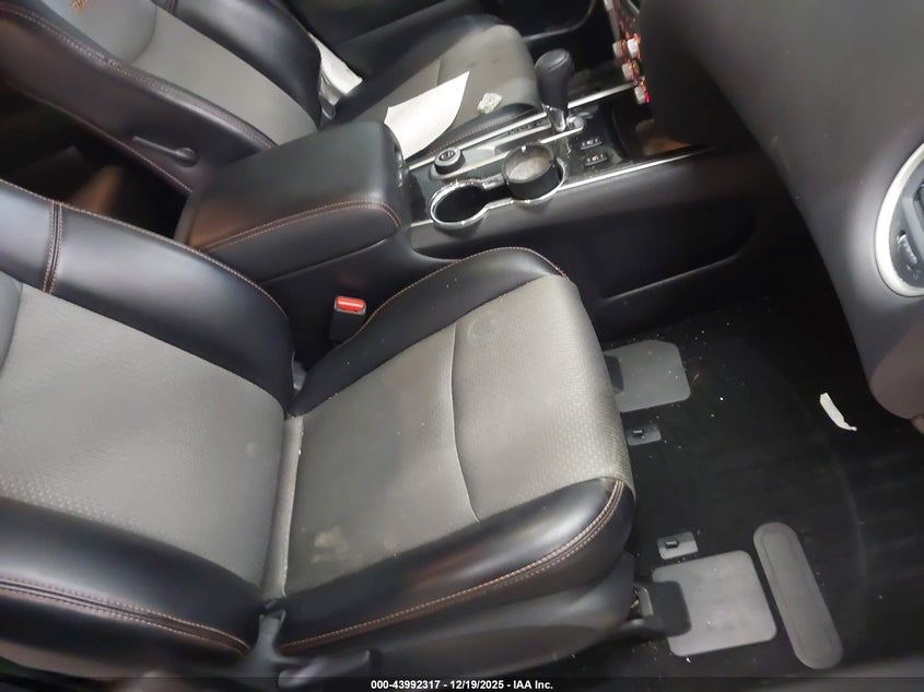 2019 Nissan Pathfinder Sv