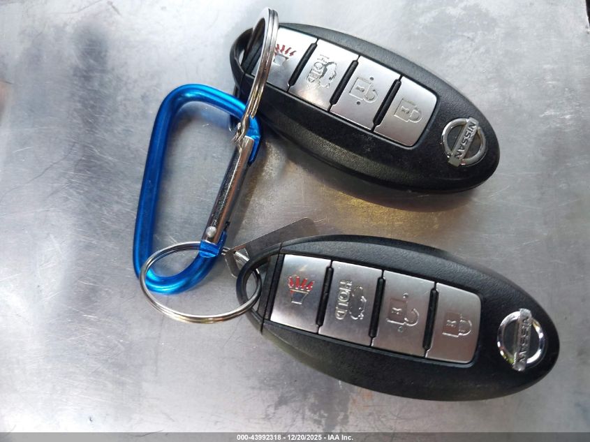 2017 Nissan Sentra Sr VIN: 3N1AB7APXHY359380 Lot: 43992318