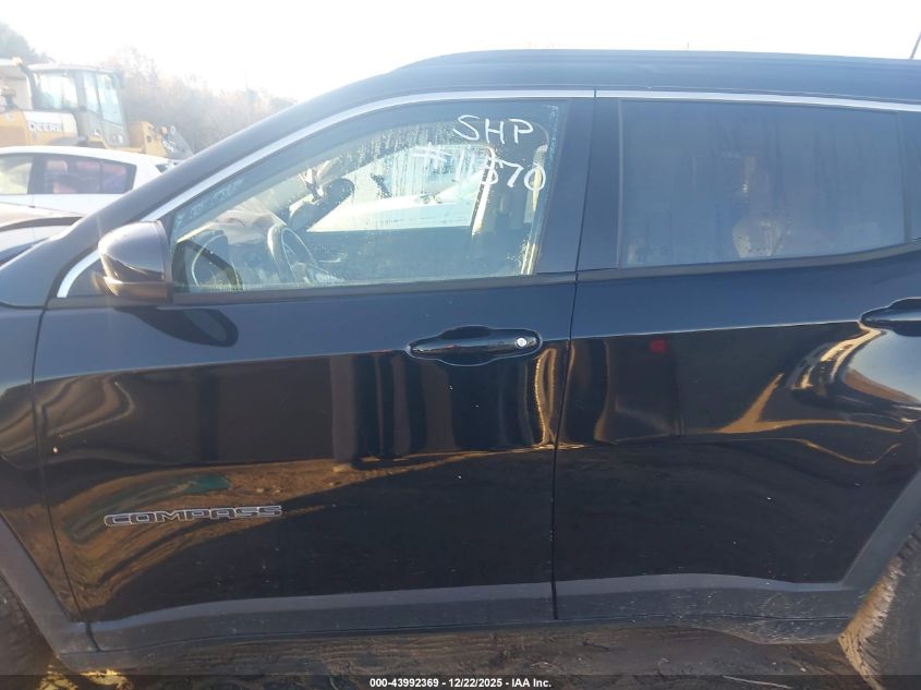 2018 Jeep Compass Latitude 4X4 VIN: 3C4NJDBBXJT246552 Lot: 43992369