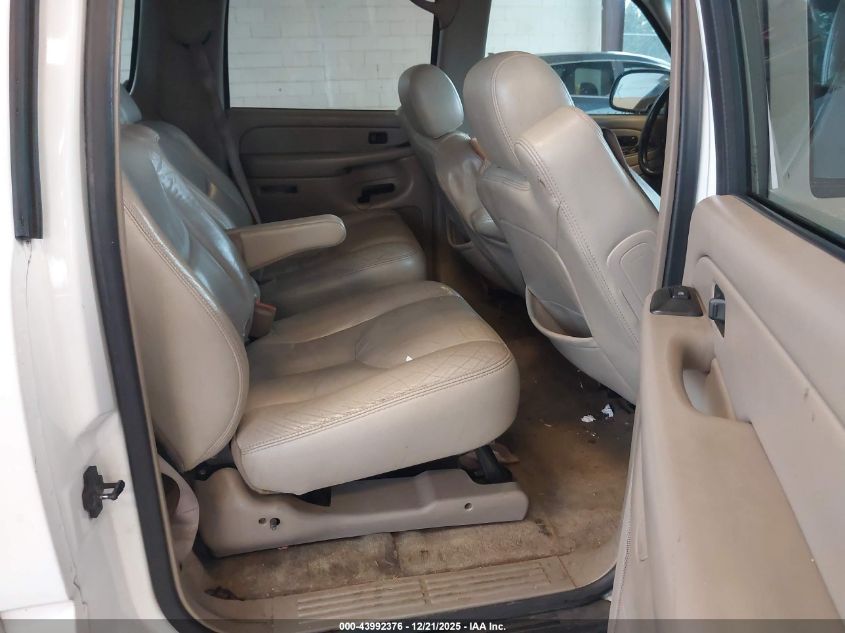 2004 Chevrolet Suburban 1500 Lt VIN: 3GNEC16T94G145051 Lot: 43992376