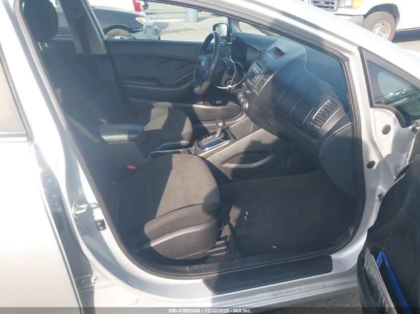 2017 Kia Forte Lx VIN: 3KPFK4A72HE031499 Lot: 43992406