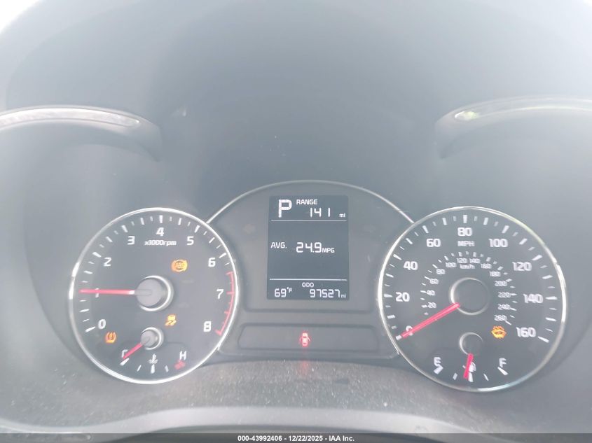 2017 Kia Forte Lx VIN: 3KPFK4A72HE031499 Lot: 43992406