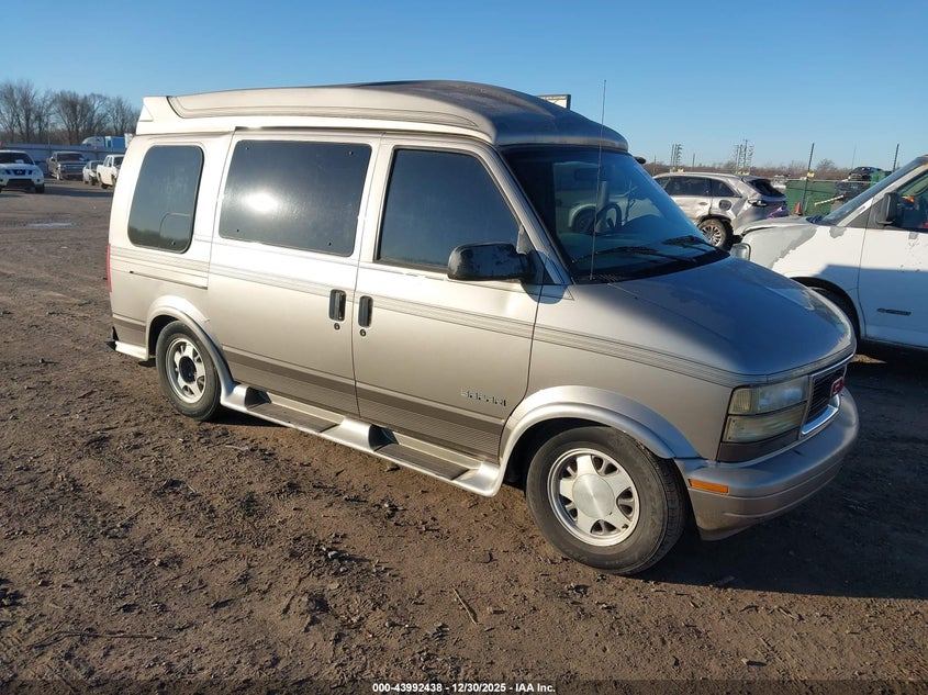 2001 GMC Safari Upfitter