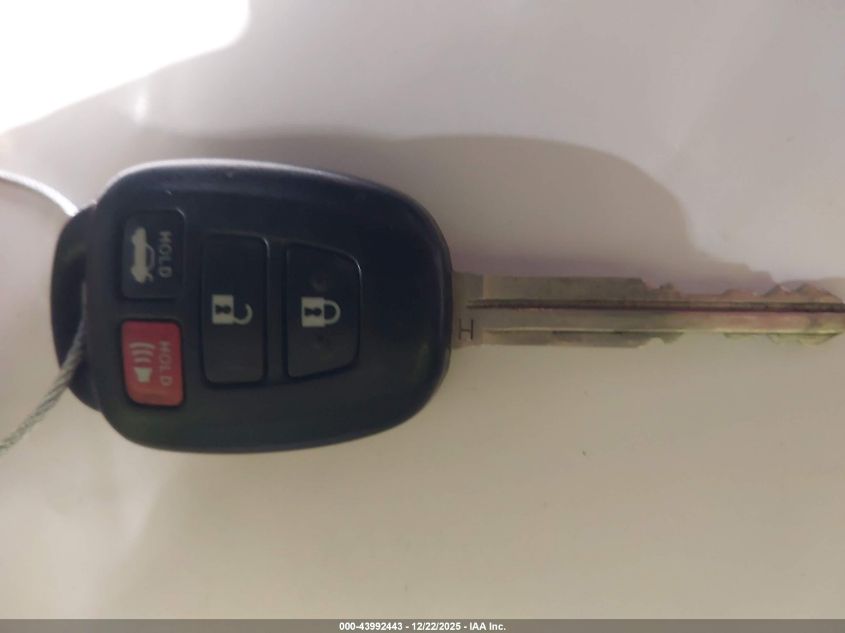 2016 Toyota Camry Se VIN: 4T1BF1FK2GU185818 Lot: 43992443