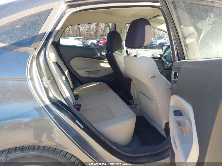 2015 Ford Fiesta Se VIN: 3FADP4BJ5FM176323 Lot: 43992536