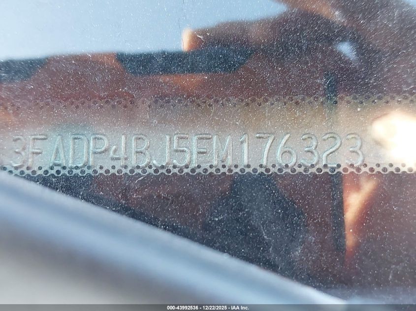 2015 Ford Fiesta Se VIN: 3FADP4BJ5FM176323 Lot: 43992536