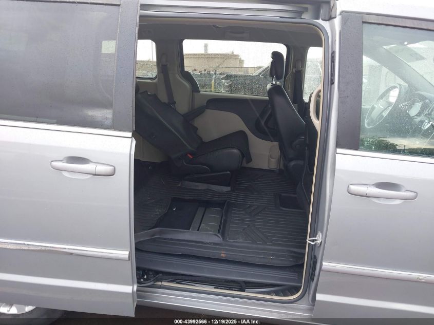 2015 Chrysler Town & Country Touring VIN: 2C4RC1BG4FR595464 Lot: 43992566