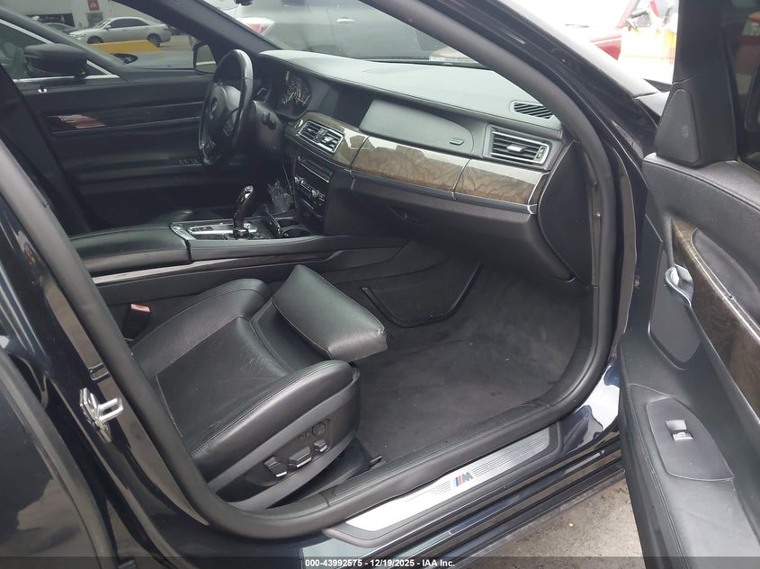 2012 BMW 7 series 4.4 750i Black Lot 111043992575 Vin WBAKA8C50CDX01210