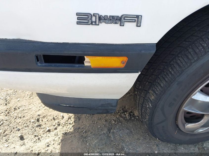 1992 Chevrolet Corsica Lt VIN: 1G1LT53T3NY185539 Lot: 43992583