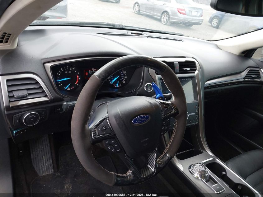 2017 Ford Fusion Se VIN: 3FA6P0H93HR130543 Lot: 43992586