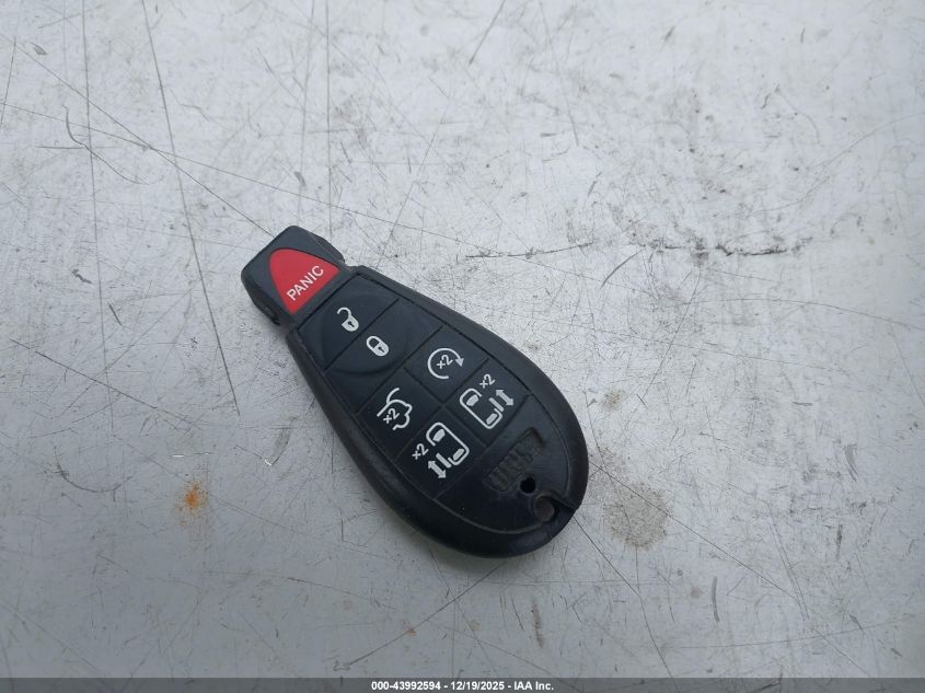 2011 Chrysler Town & Country Touring VIN: 2A4RR5DG7BR721792 Lot: 43992594